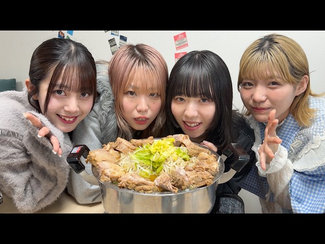 鍋二郎を爆食して人生相談に乗るアイドル